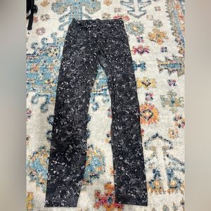 Patterned Lululemon Align Leggings